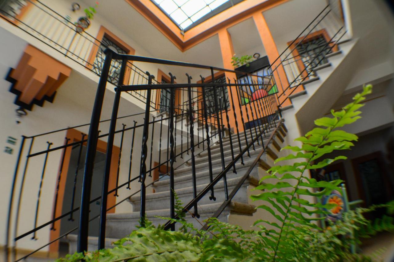 Hotel Del Capitan De Puebla, Departamentos Exterior photo
